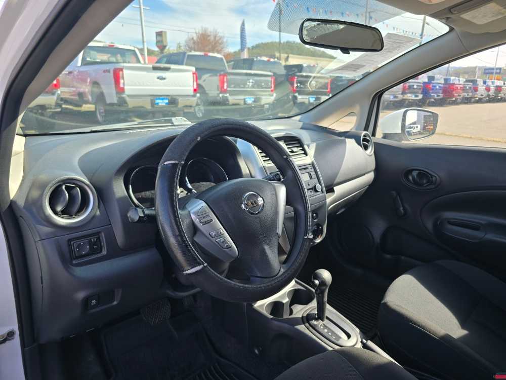 Thumbnail: 2016 Nissan Versa Note - 9