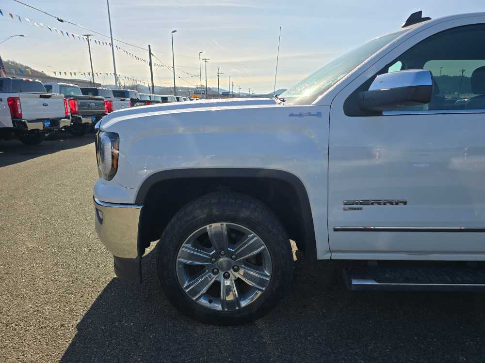 Thumbnail: 2018 GMC Sierra 1500 - 18