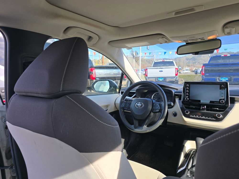 Thumbnail: 2021 Toyota Corolla - 10