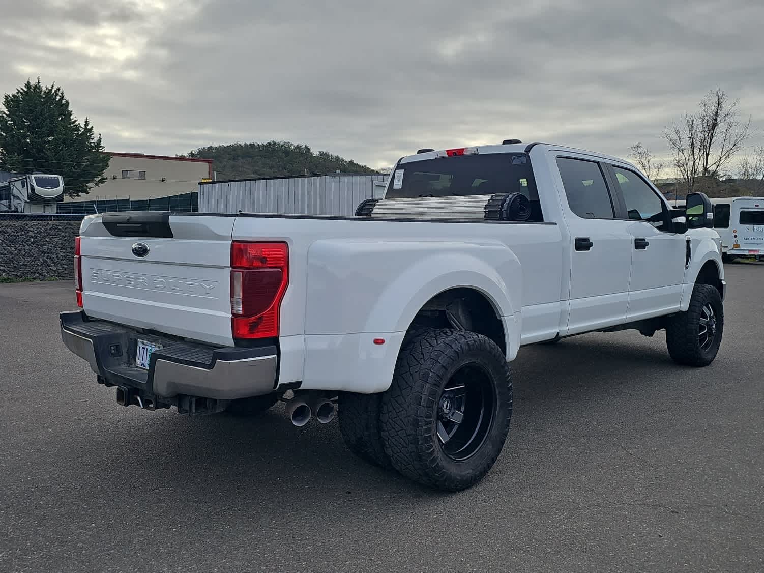 Thumbnail: 2020 Ford F-350 - 5