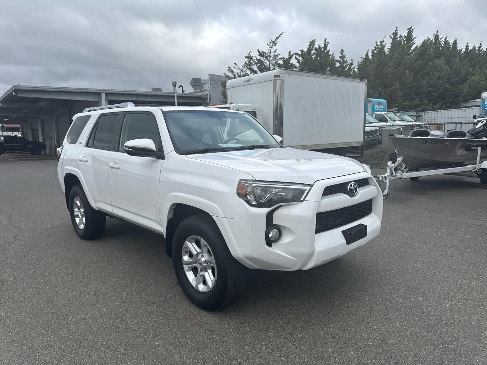Thumbnail: 2016 Toyota 4Runner - 7