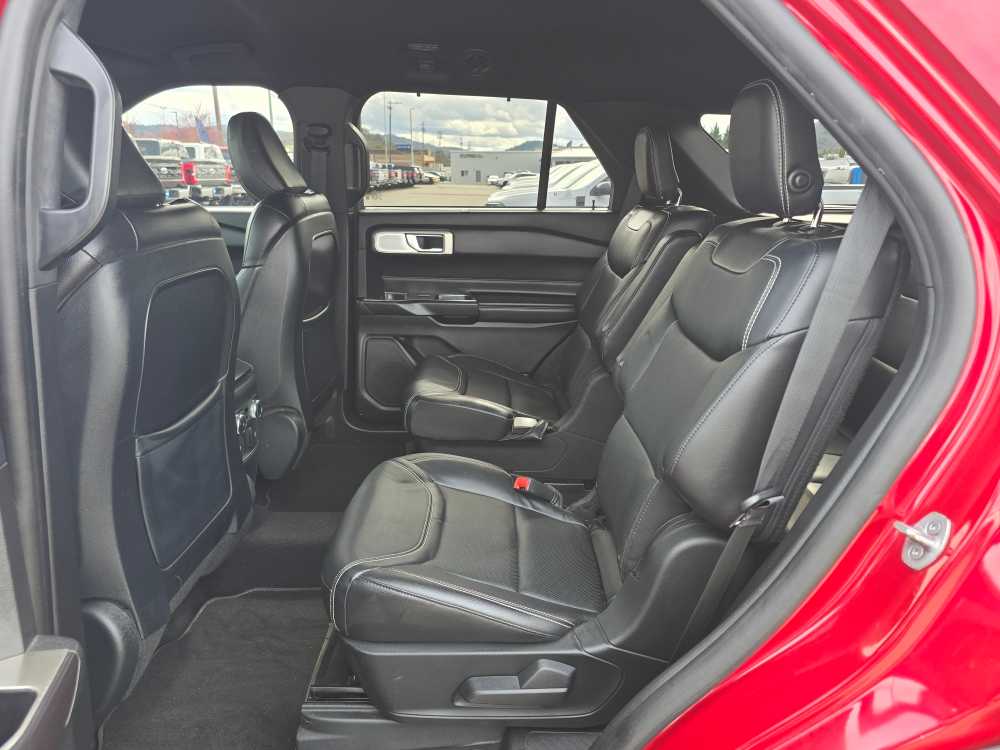 Thumbnail: 2020 Ford Explorer - 16