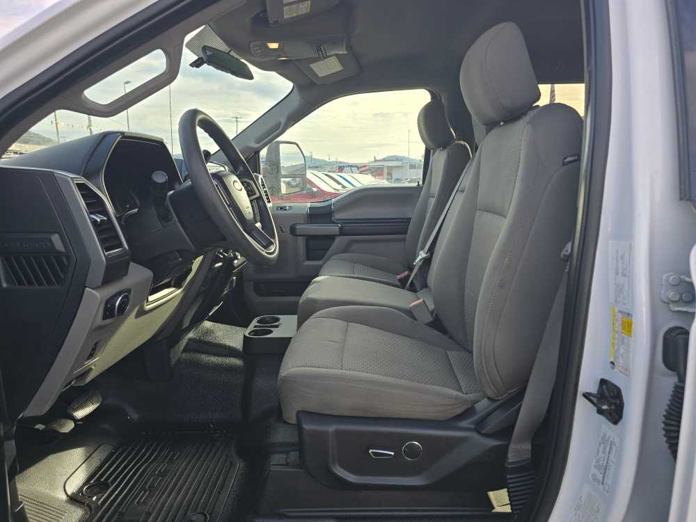 Thumbnail: 2019 Ford F-450 - 10