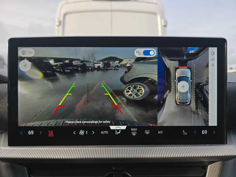 Thumbnail: 2026 Ford Explorer - 20