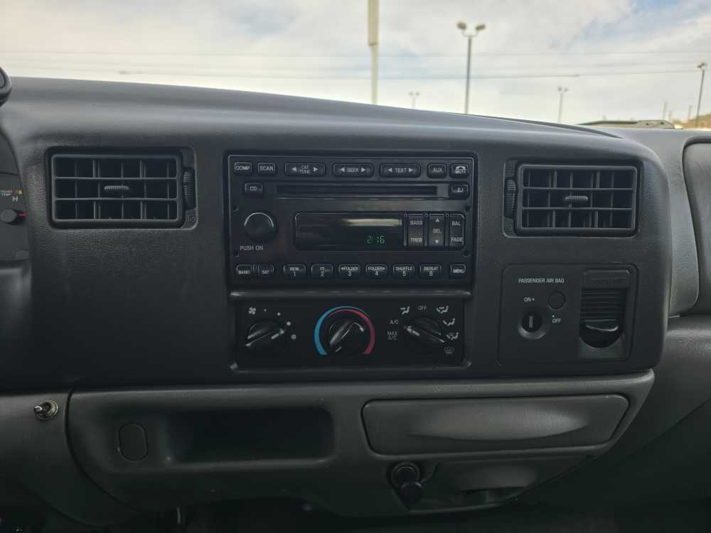 Thumbnail: 2004 Ford F-350 - 13