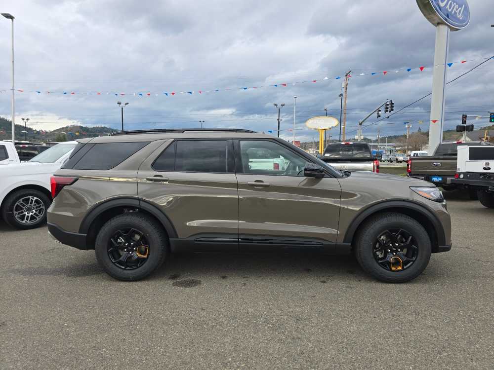 Thumbnail: 2026 Ford Explorer - 6