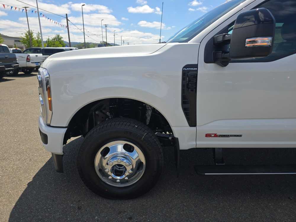 Thumbnail: 2026 Ford F-350 - 18
