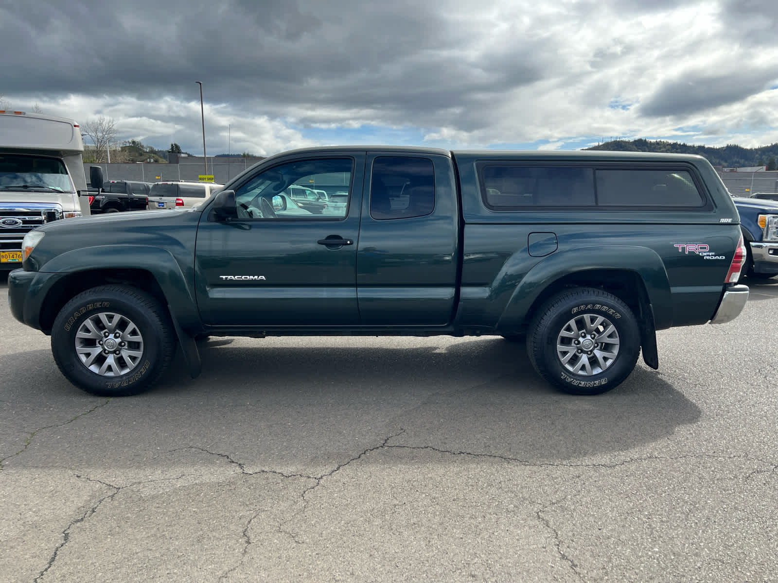 Thumbnail: 2009 Toyota Tacoma - 2