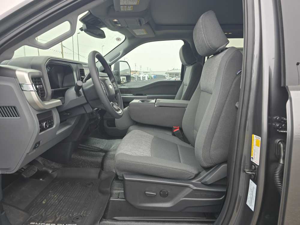 Thumbnail: 2026 Ford F-450 - 9