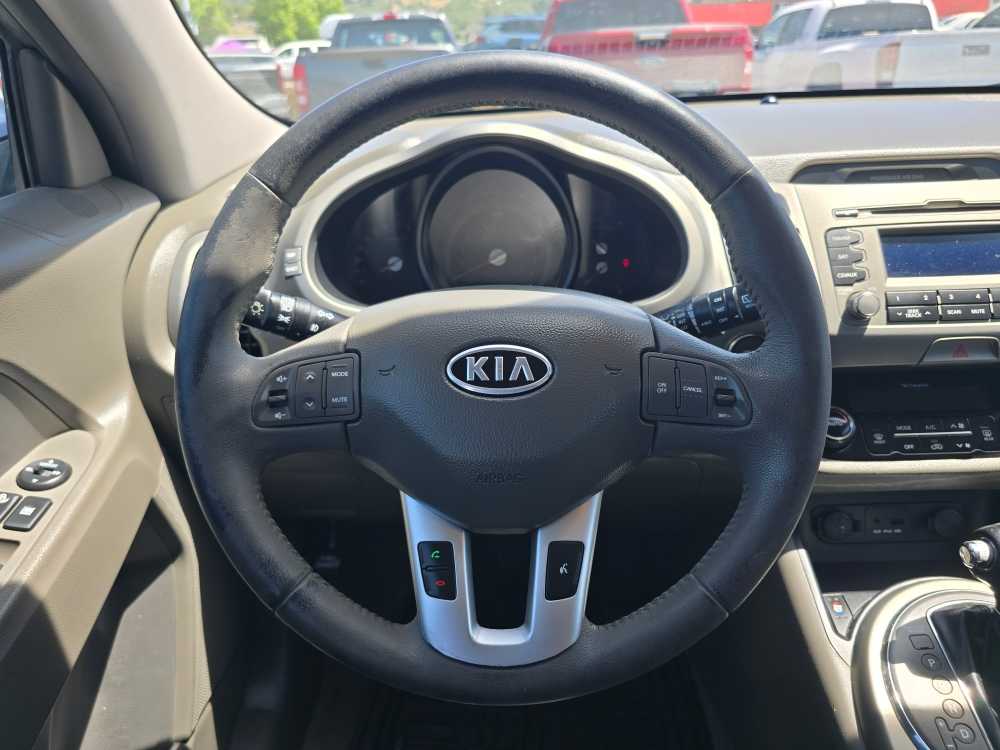 Thumbnail: 2011 Kia Sportage - 12