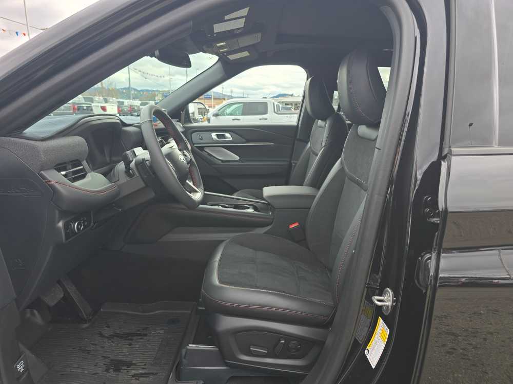 Thumbnail: 2026 Ford Explorer - 9