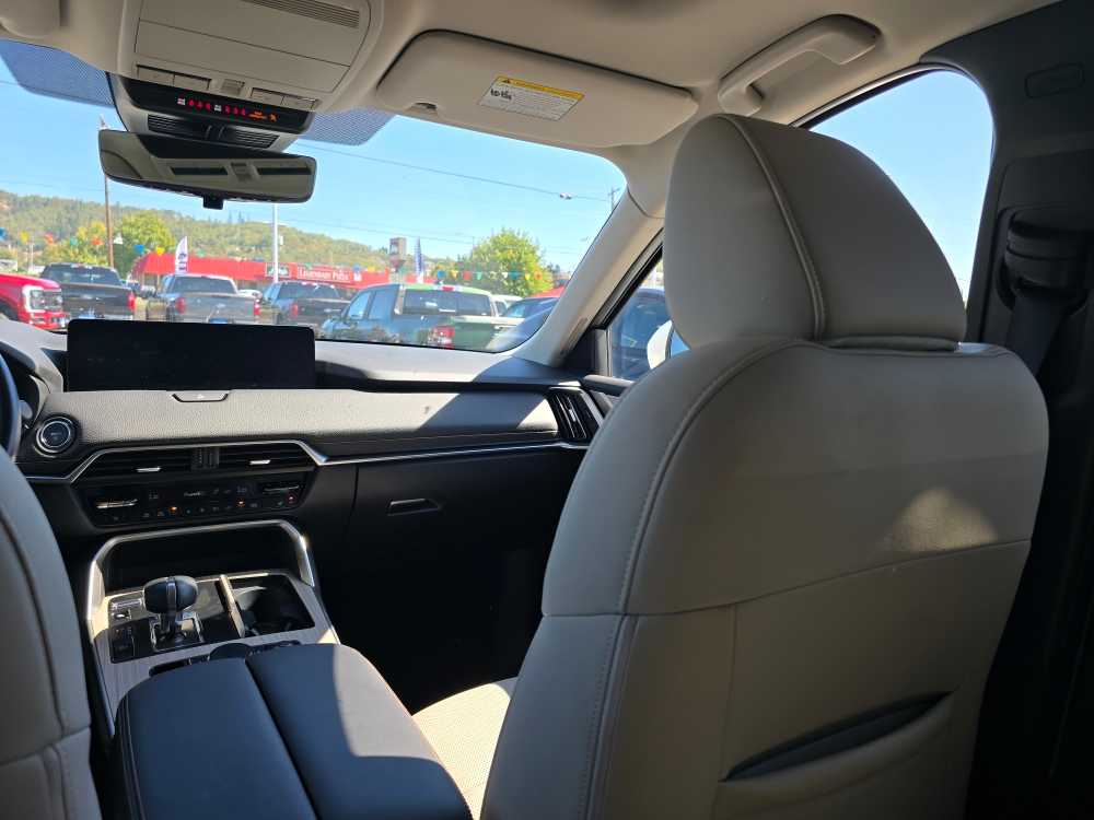 Thumbnail: 2025 Mazda CX-90 - 14