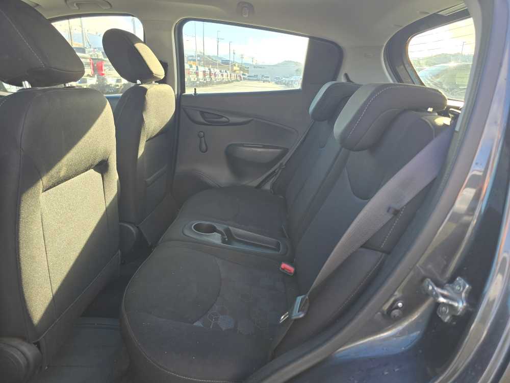 Thumbnail: 2017 Chevrolet Spark - 17