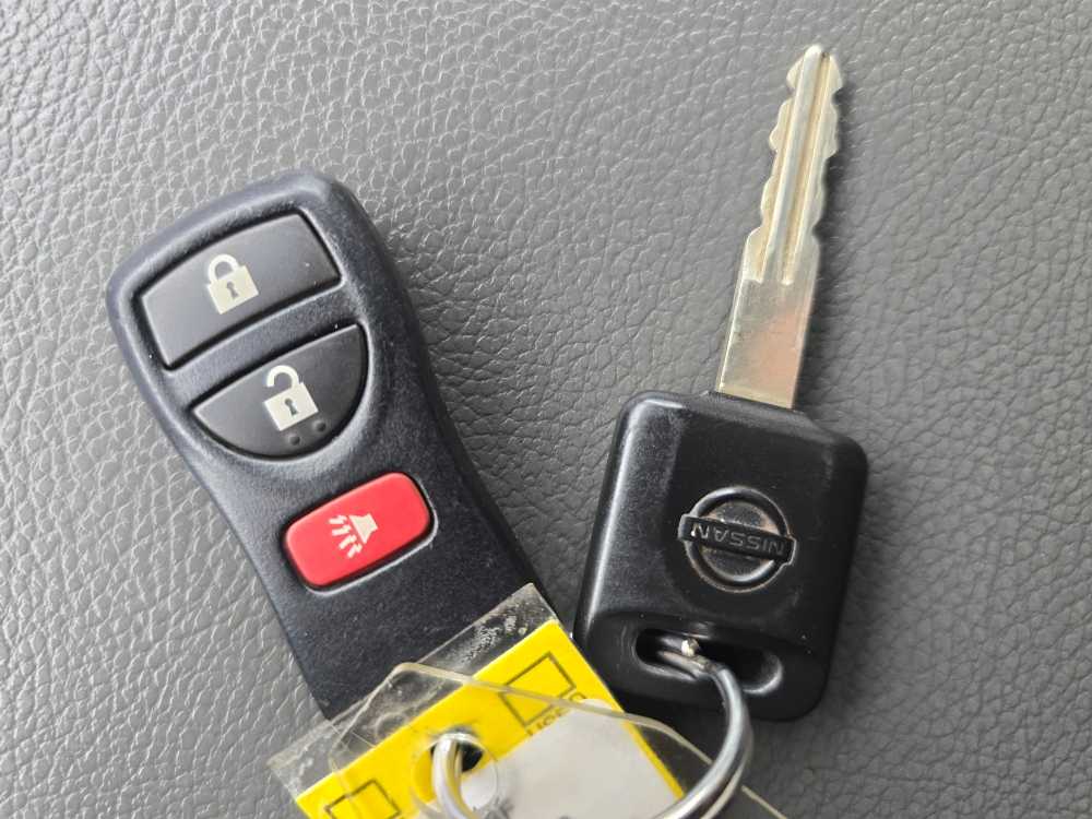 Thumbnail: 2018 Nissan NV - 21