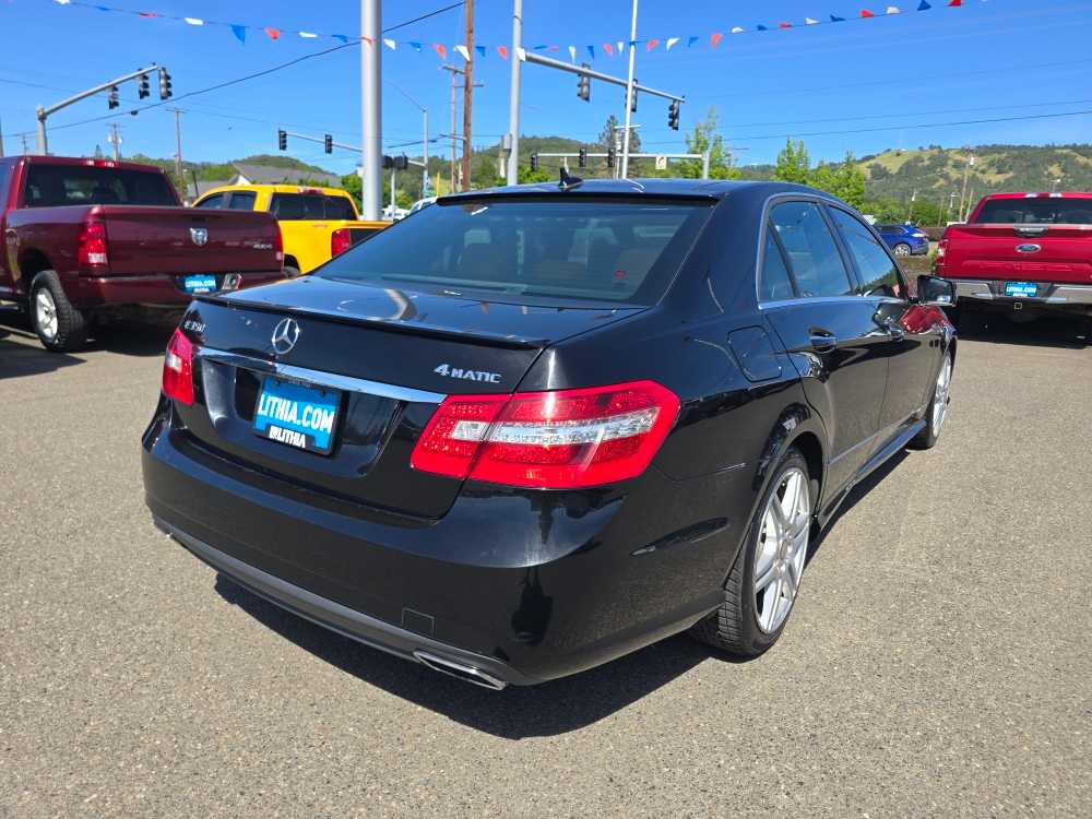 Thumbnail: 2010 Mercedes-Benz E-Class - 5