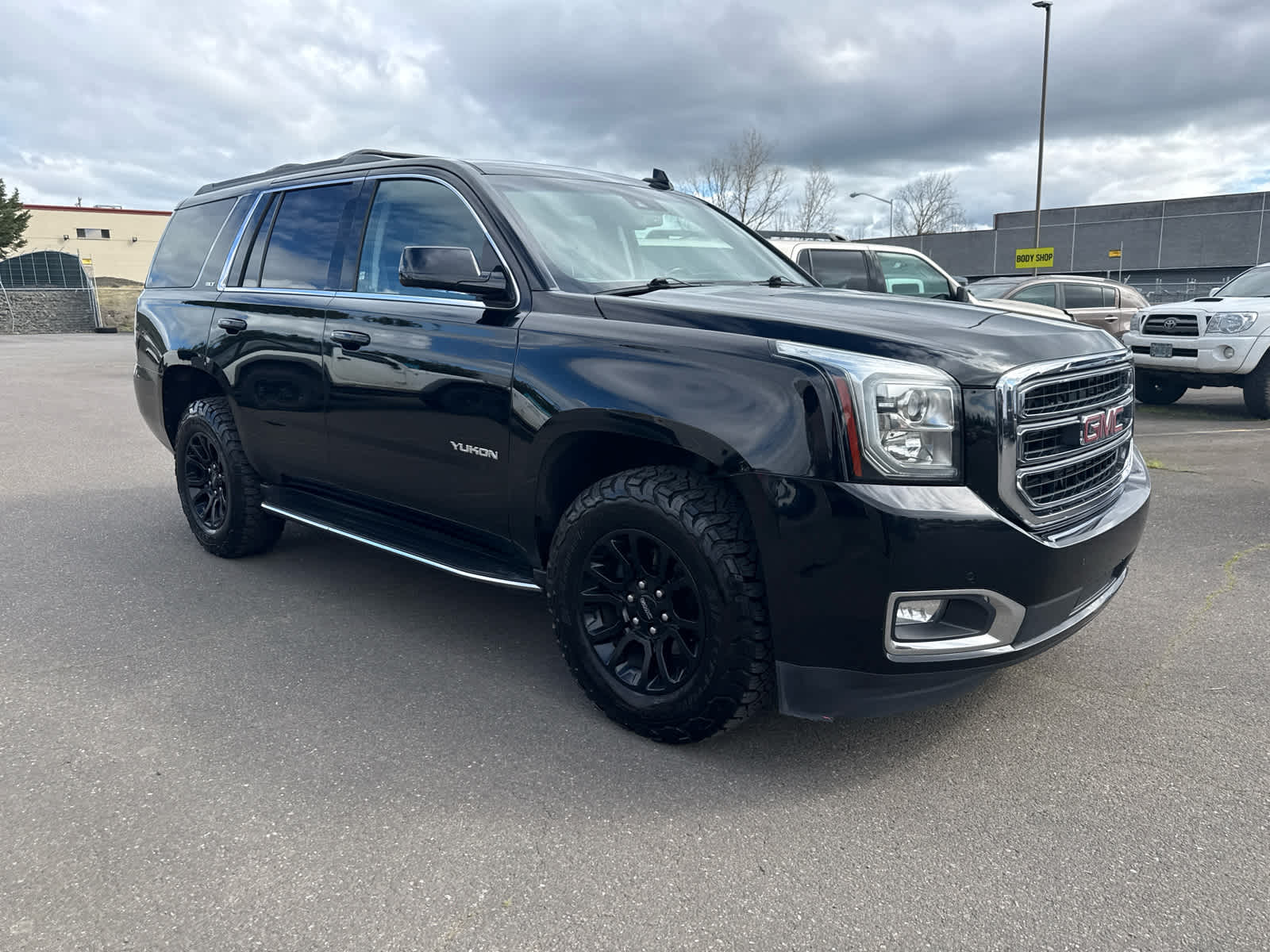 Thumbnail: 2017 GMC Yukon - 6