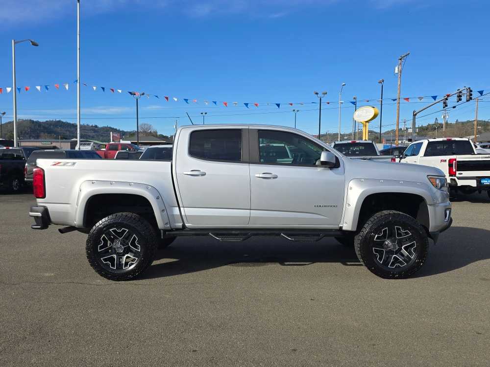 Thumbnail: 2016 Chevrolet Colorado - 6