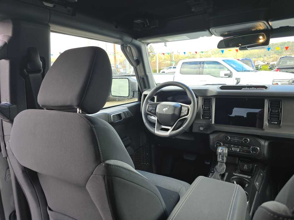 Thumbnail: 2026 Ford Bronco - 10