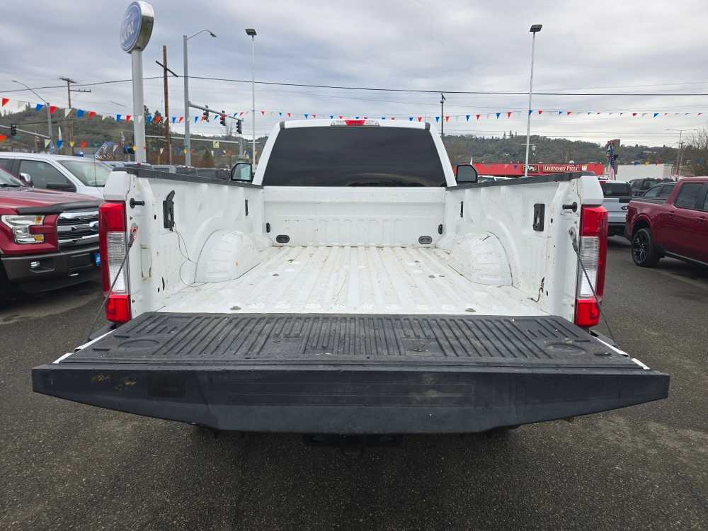 Thumbnail: 2019 Ford F-250 - 18