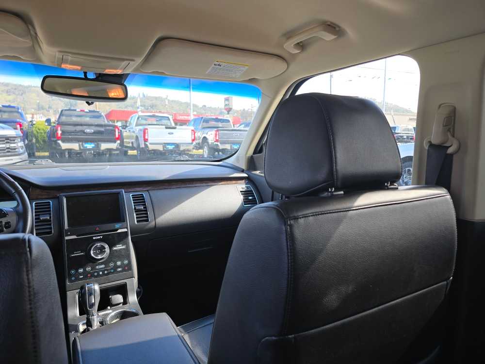 Thumbnail: 2019 Ford Flex - 14