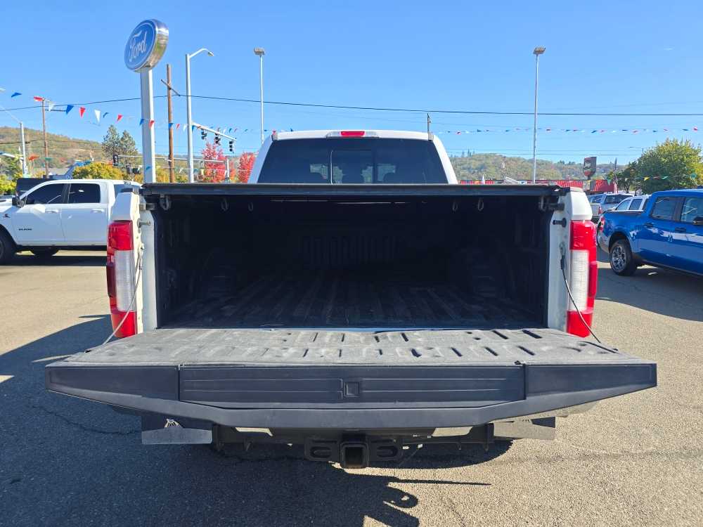 Thumbnail: 2017 Ford F-350 - 19