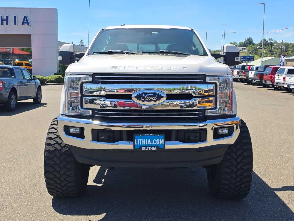 Thumbnail: 2017 Ford F-350 - 8