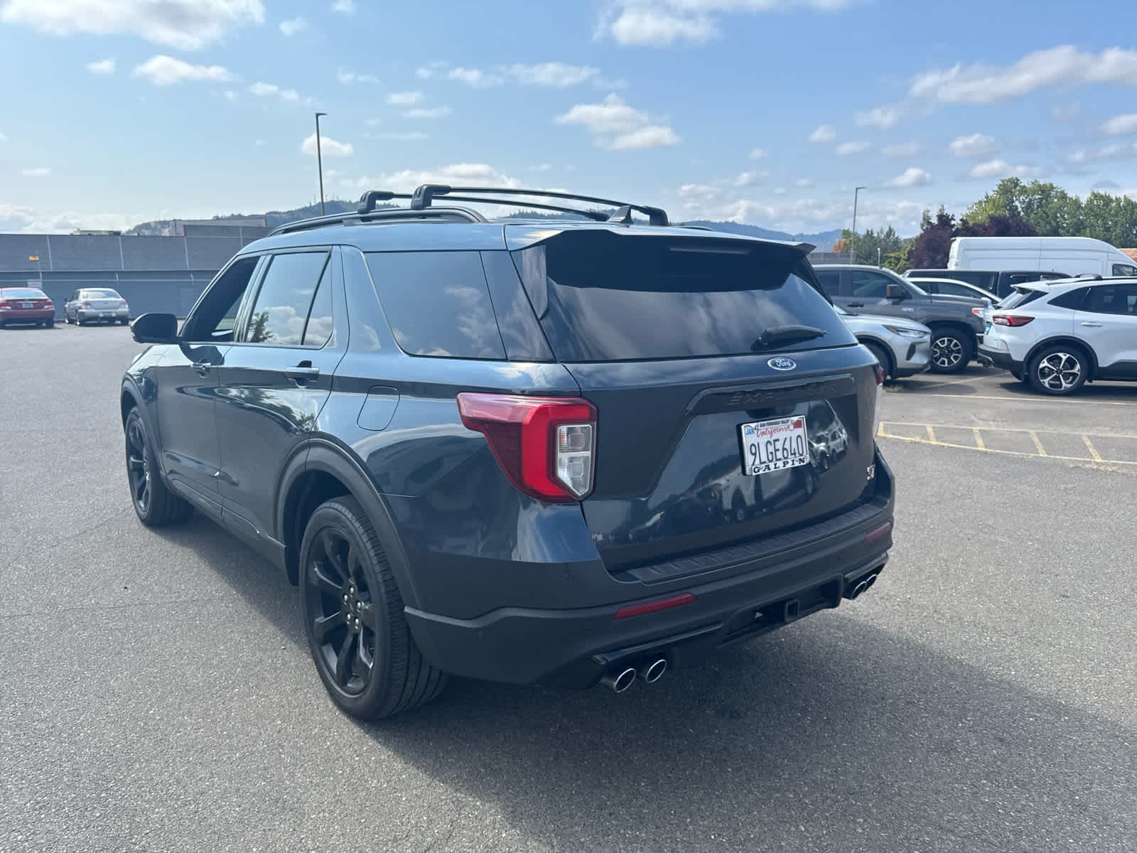 Thumbnail: 2022 Ford Explorer - 7