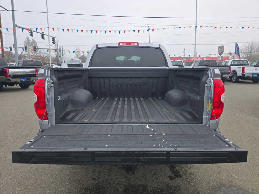 Thumbnail: 2017 Toyota Tundra - 20