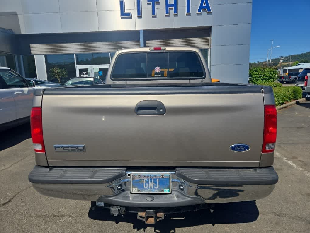 Thumbnail: 2006 Ford F-250 - 3