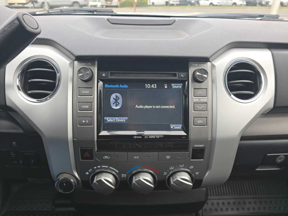 Thumbnail: 2017 Toyota Tundra - 13