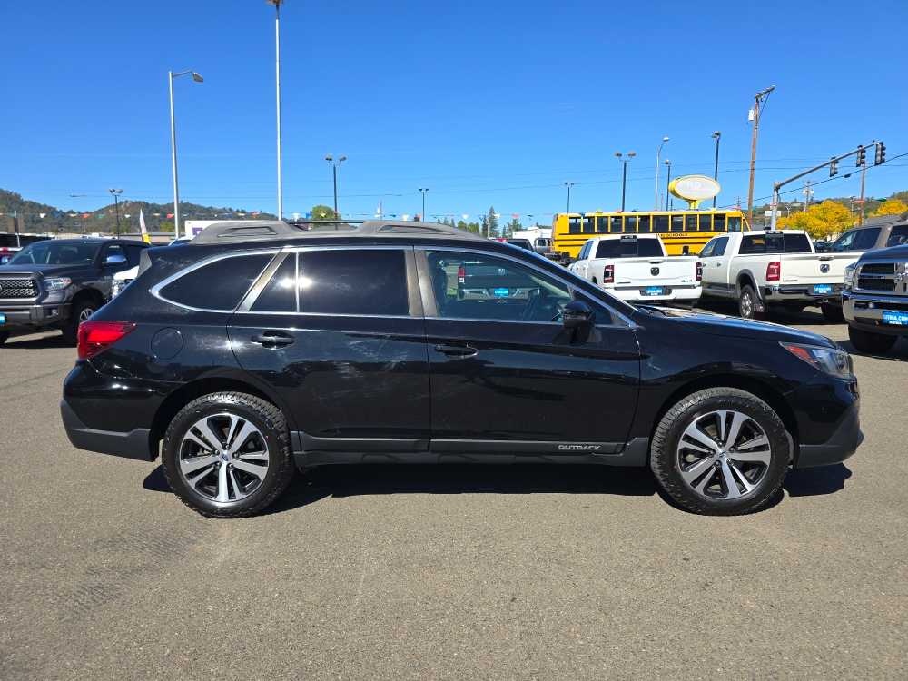 Thumbnail: 2018 Subaru Outback - 6