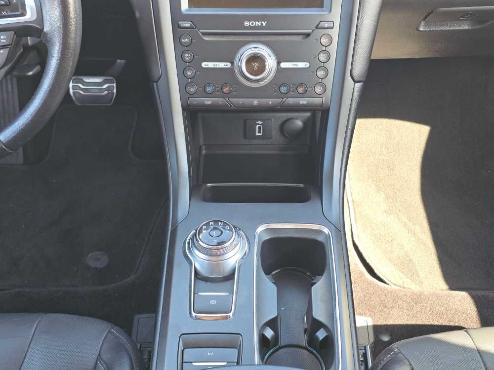 Thumbnail: 2017 Ford Fusion - 13