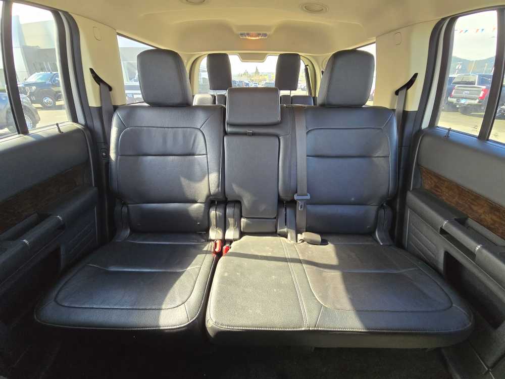 Thumbnail: 2019 Ford Flex - 18