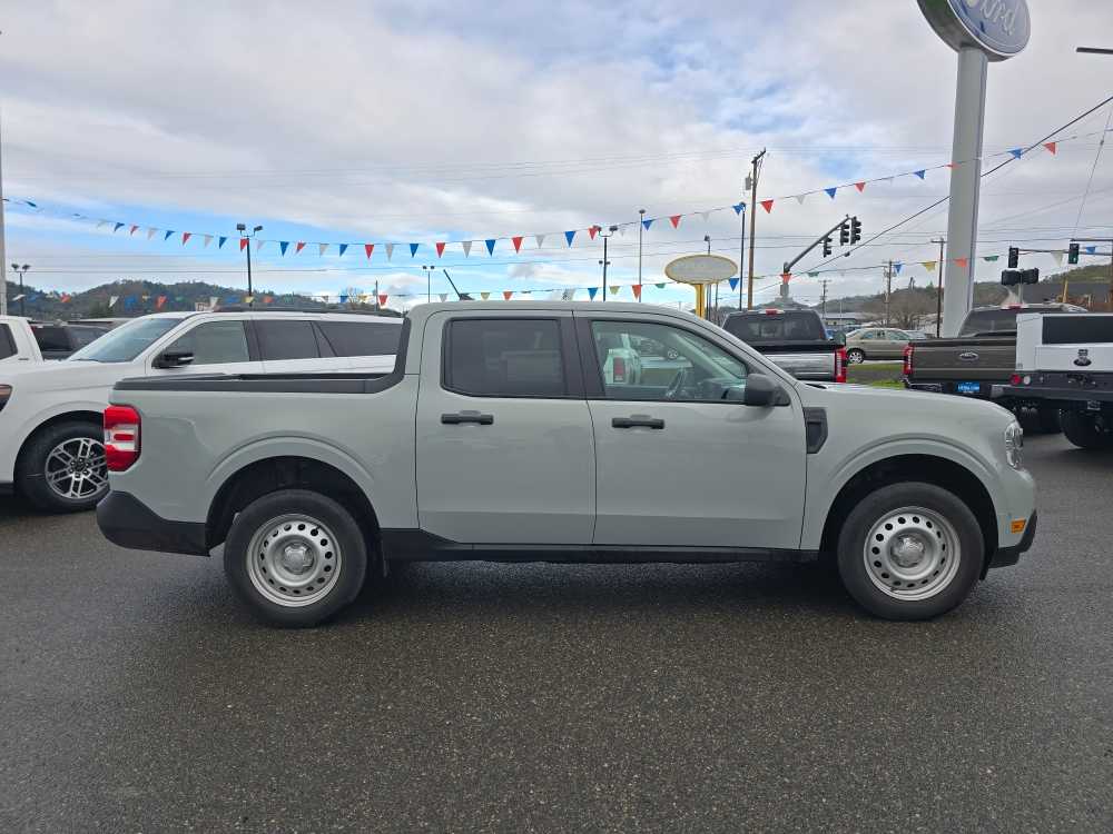 Thumbnail: 2023 Ford Maverick - 6