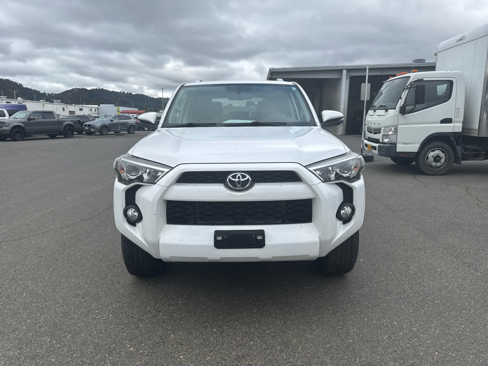 Thumbnail: 2016 Toyota 4Runner - 8