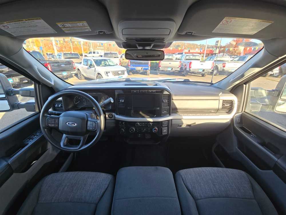 Thumbnail: 2023 Ford F-350 - 16