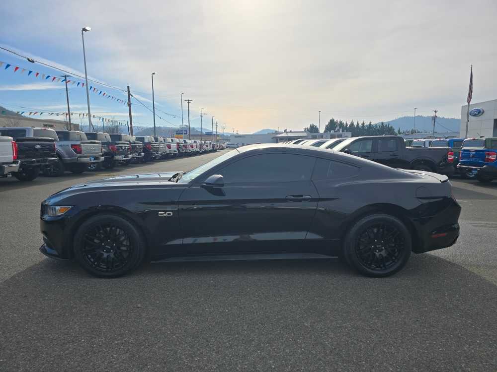 Thumbnail: 2017 Ford Mustang - 2