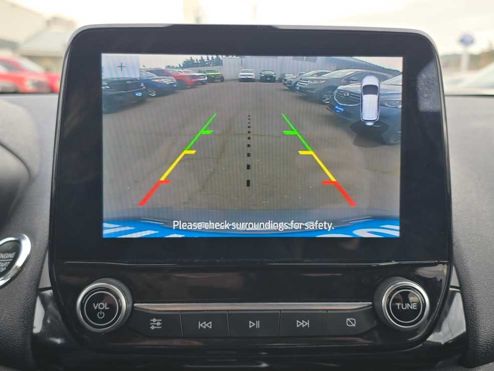 Thumbnail: 2021 Ford EcoSport - 19