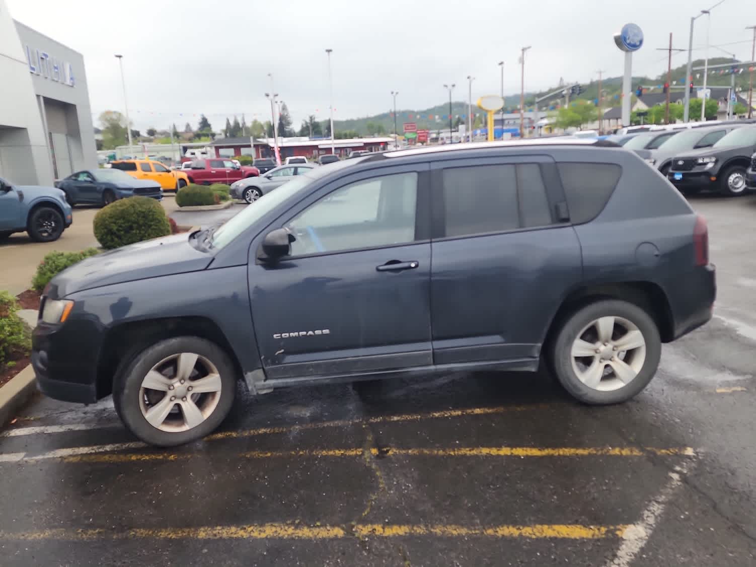 Thumbnail: 2014 Jeep Compass - 2