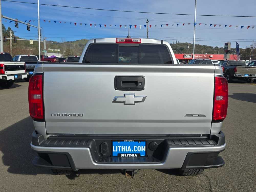 Thumbnail: 2016 Chevrolet Colorado - 4