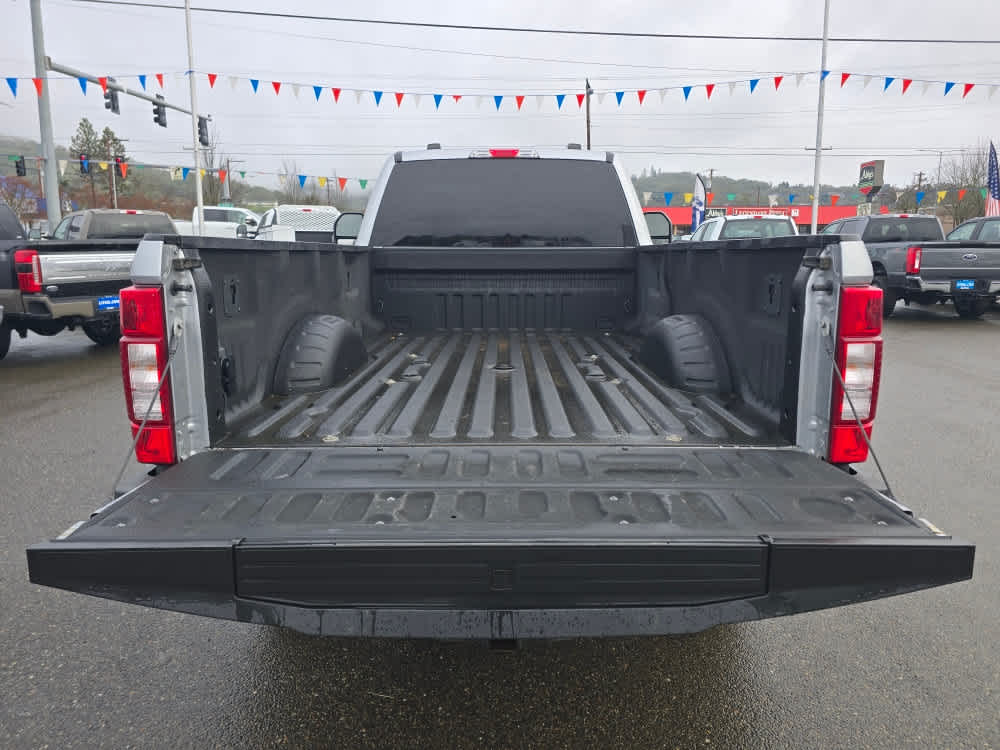 Thumbnail: 2022 Ford F-350 - 6