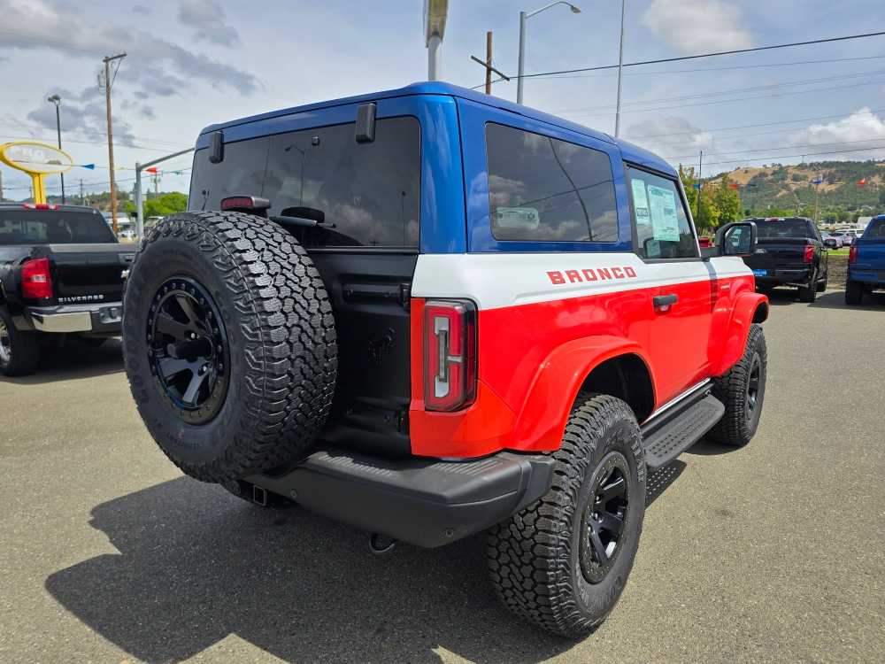 Thumbnail: 2025 Ford Bronco - 5