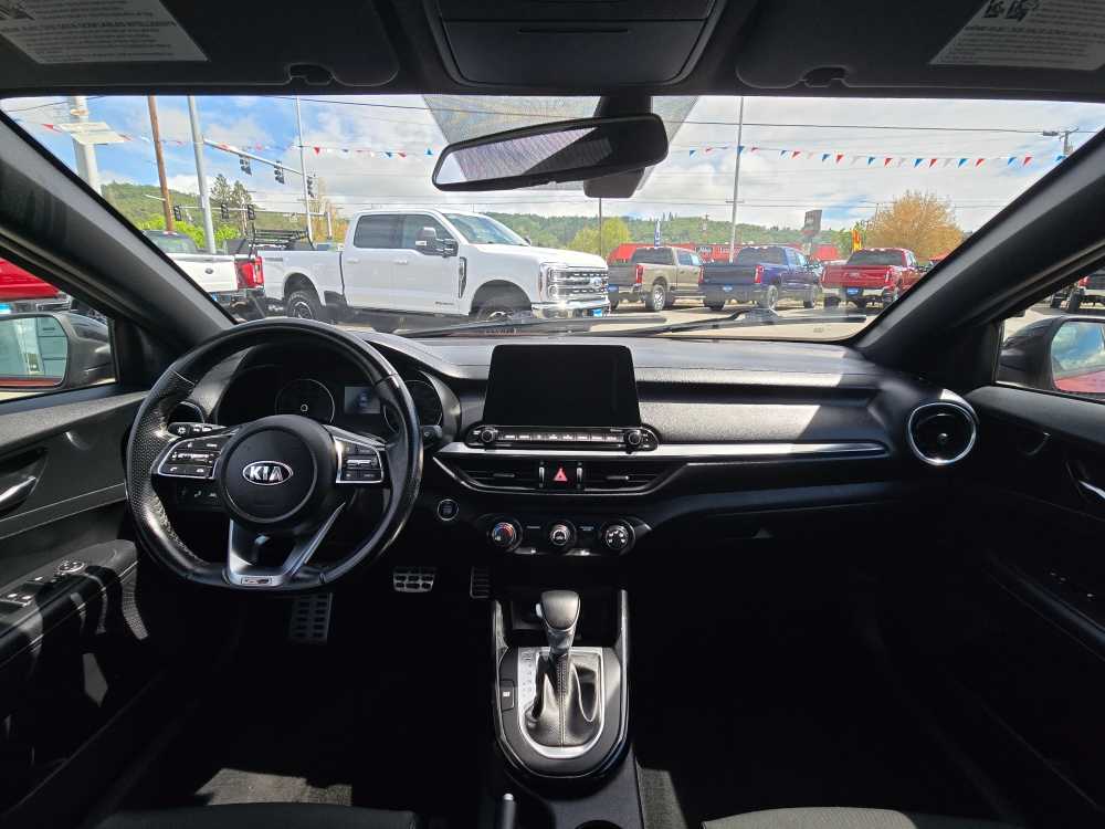 Thumbnail: 2021 Kia Forte - 14