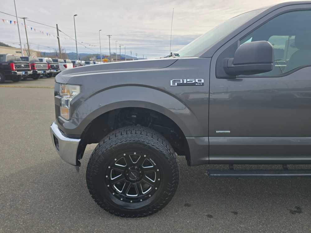 Thumbnail: 2016 Ford F-150 - 19