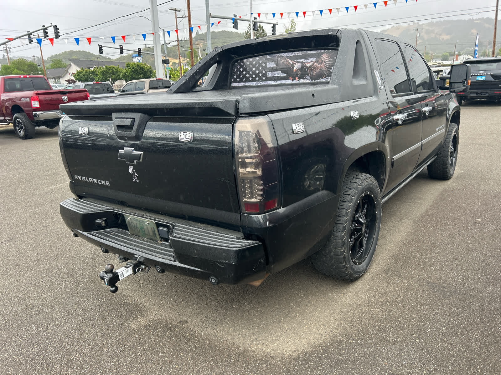 Thumbnail: 2009 Chevrolet Avalanche 1500 - 3