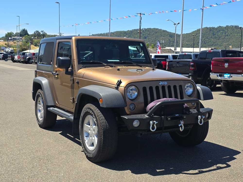 Thumbnail: 2015 Jeep Wrangler - 11