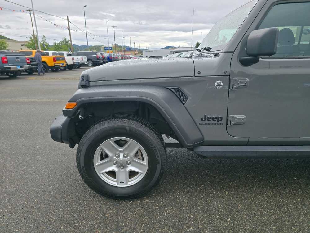 Thumbnail: 2020 Jeep Gladiator - 6
