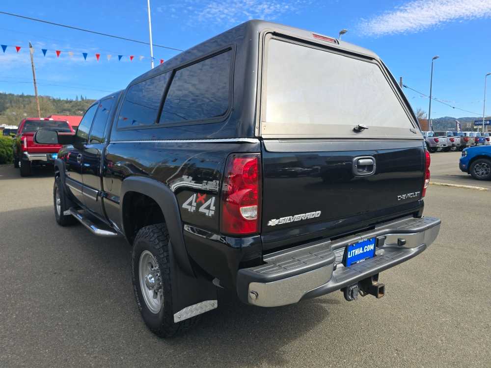 Thumbnail: 2003 Chevrolet Silverado 2500 - 3