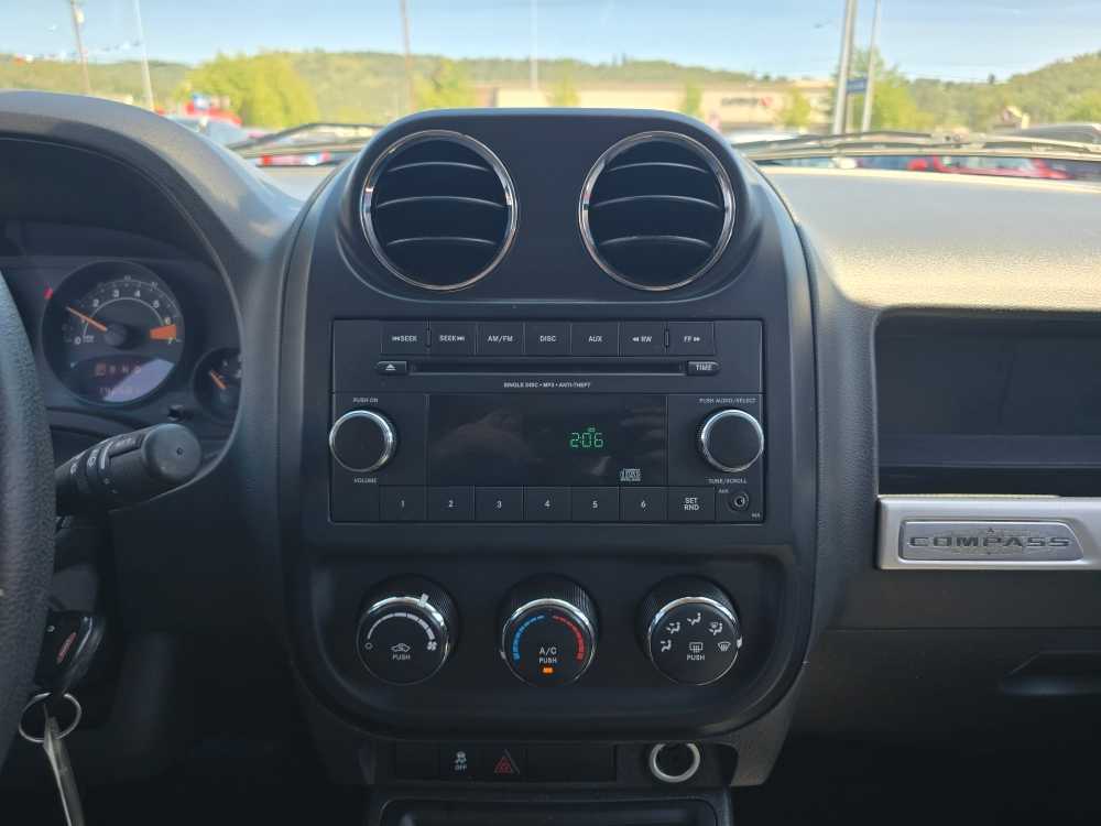 Thumbnail: 2014 Jeep Compass - 13
