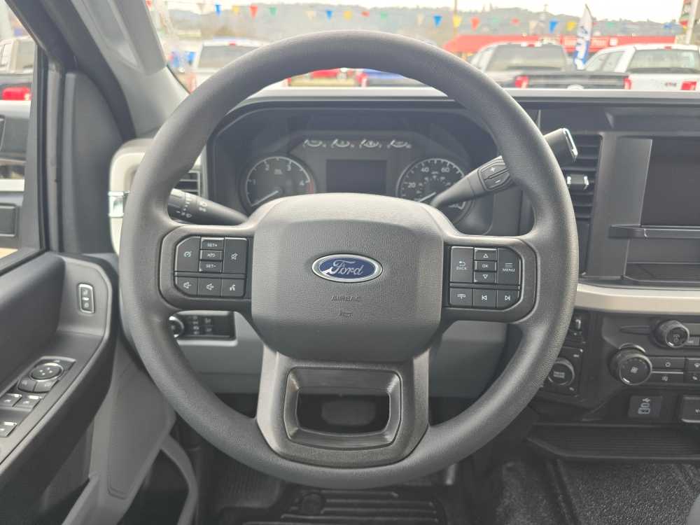 Thumbnail: 2026 Ford F-250 - 12